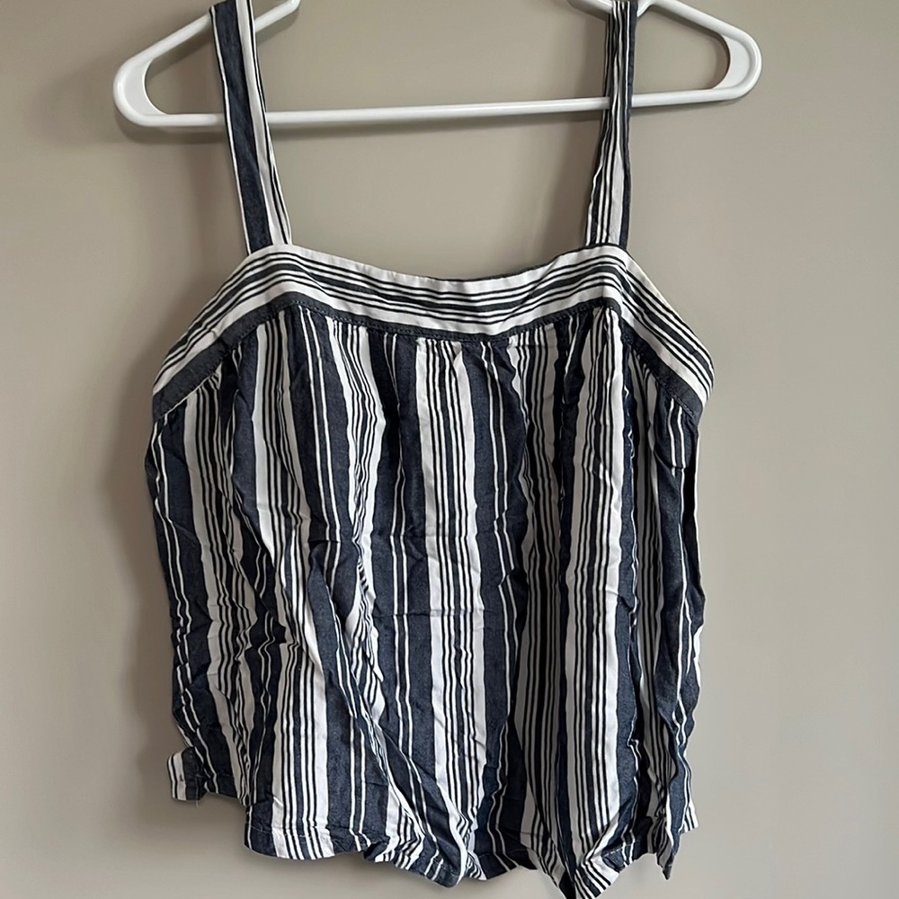 Universal Threads navy and white striped tank top with side buttons size L
